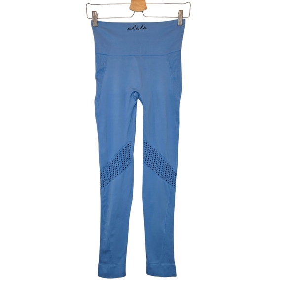 ALALA Essential Seamless Leggings Blue Womens Medium Sculpt Fit Tights High Rise - Picture 7 of 11